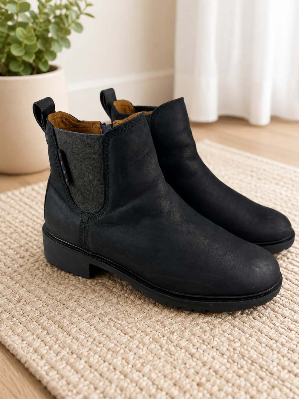 Rockport Cobb Hill Winter Chelsea Waterproof Black Leather Boots Women’s 9